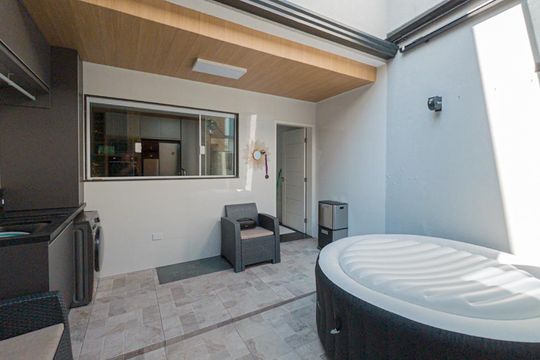 Área de Serviço de casa à venda com 3 quartos, 202m² em Penha de França, São Paulo
