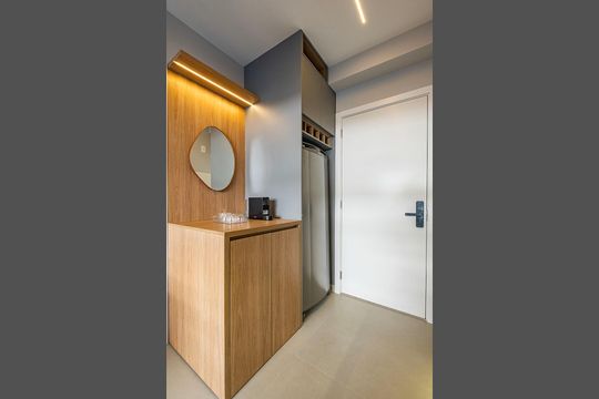 Sala/Cozinha de apartamento à venda com 1 quarto, 25m² em Pinheiros, São Paulo