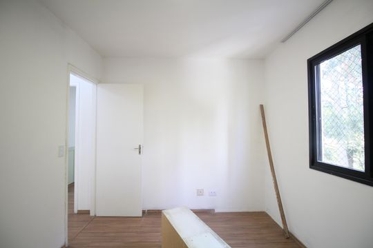 Quarto 1 de apartamento para alugar com 2 quartos, 68m² em Jardim Henriqueta, Taboão da Serra
