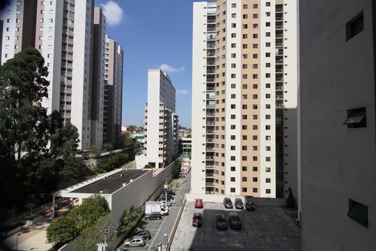 Vista da Varanda de apartamento para alugar com 2 quartos, 68m² em Jardim Henriqueta, Taboão da Serra