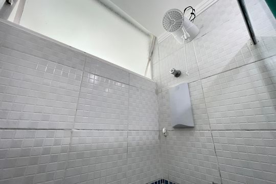 Banheiro de apartamento à venda com 2 quartos, 49m² em Jaguaré, São Paulo