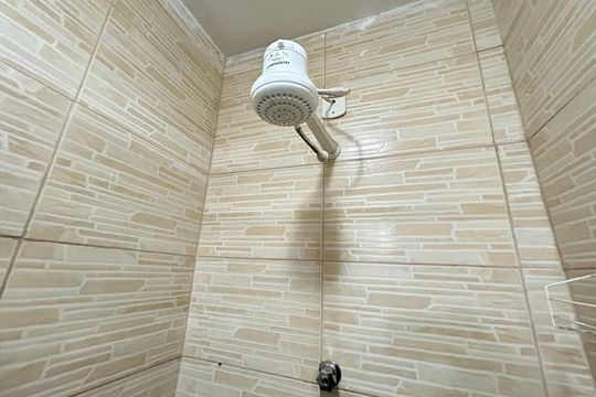 Banheiro Social de apartamento para alugar com 2 quartos, 60m² em Rocha Miranda, Rio de Janeiro