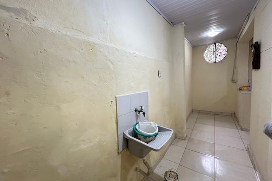 Área de Serviço de apartamento para alugar com 2 quartos, 60m² em Rocha Miranda, Rio de Janeiro
