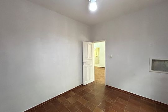 Quarto 1 de apartamento para alugar com 2 quartos, 60m² em Rocha Miranda, Rio de Janeiro
