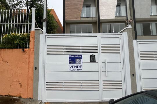 Fachada de casa à venda com 2 quartos, 93m² em Freguesia do Ó, São Paulo