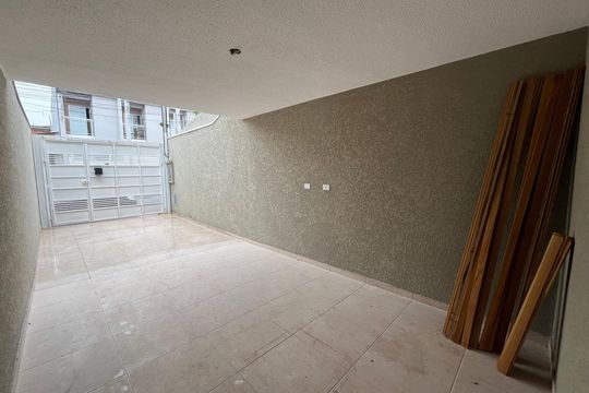 Garagem de casa à venda com 2 quartos, 93m² em Freguesia do Ó, São Paulo