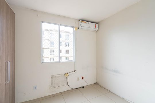 Apartamento à venda com 3 quartos, 55m² em Fátima, Canoas