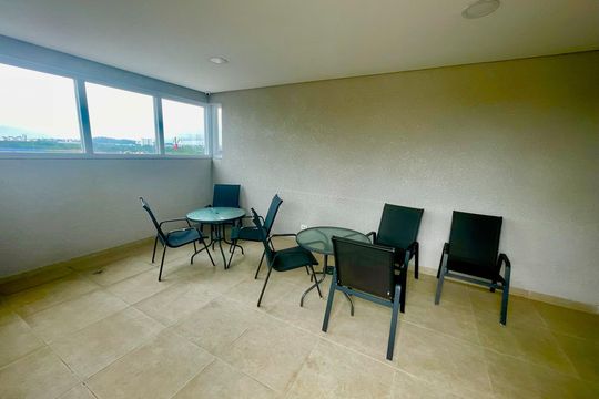 Área comum de kitnet/studio para alugar com 1 quarto, 30m² em Jardim Madeirense, Guarulhos