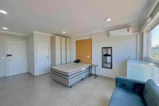 Kitnet/Studio para alugar com 1 quarto, 30m² em Jardim Madeirense, Guarulhos
