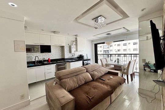 Apartamento para alugar com 1 quarto, 41m² em Continental, Osasco
