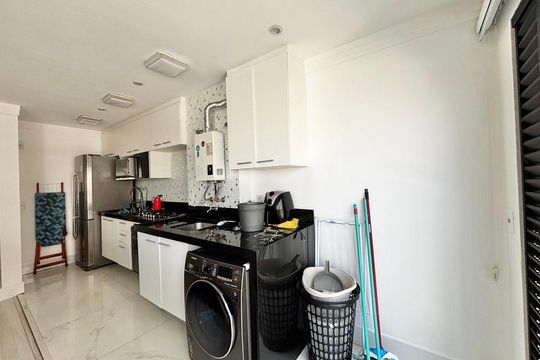 Cozinha de apartamento para alugar com 1 quarto, 41m² em Continental, Osasco