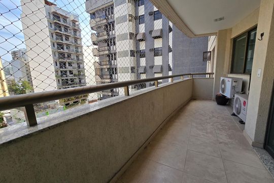 Varanda de apartamento à venda com 3 quartos, 96m² em Vital Brasil, Niterói