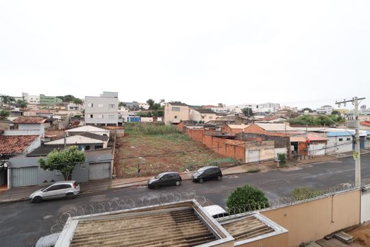 Vista de apartamento para alugar com 2 quartos, 52m² em Daniel Fonseca, Uberlândia