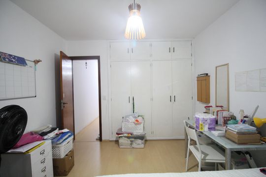Quarto 1 de casa à venda com 4 quartos, 170m² em Vila Sonia, São Paulo