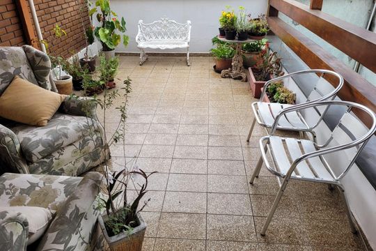 Varanda de casa à venda com 4 quartos, 170m² em Vila Sonia, São Paulo