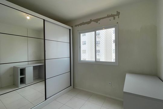 Quarto 1 de apartamento para alugar com 2 quartos, 54m² em Pedra Branca, Palhoça