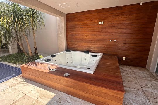 Casa para alugar com 3 quartos, 250m² em Brooklin, São Paulo