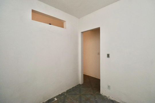 Quarto de casa para alugar com 1 quarto, 40m² em Itapuã, Salvador