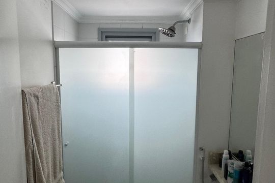 Banheiro de apartamento para alugar com 1 quarto, 50m² em Vila Congonhas, São Paulo