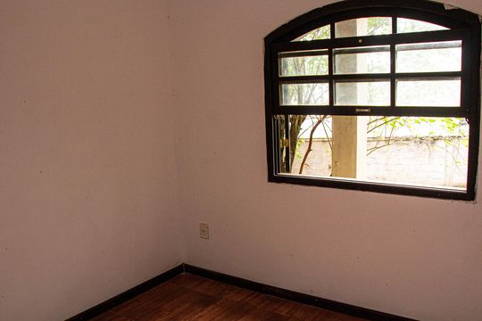 Casa de Condomínio para alugar com 2 quartos, 950m² em Guaratiba, Rio de Janeiro