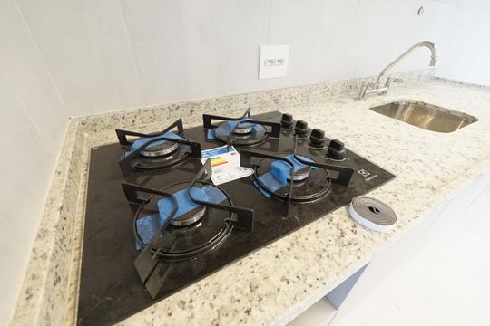 Cozinha de apartamento para alugar com 1 quarto, 62m² em Liberdade, São Paulo