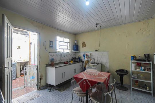 Cozinha 2 de casa à venda com 2 quartos, 147m² em Vila Tolstoi, São Paulo