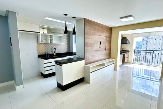 Apartamento à venda com 2 quartos, 68m² em Jardim Flor da Montanha, Guarulhos