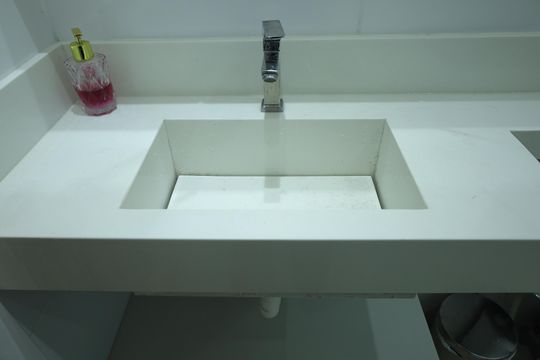 Banheiro de apartamento à venda com 1 quarto, 25m² em Guaianases, São Paulo