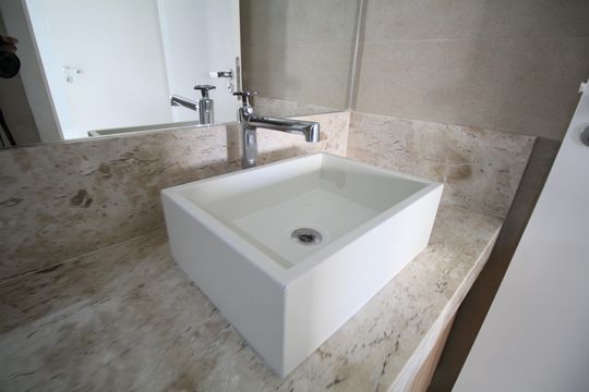 Banheiro 2Banheiro 2 de apartamento para alugar com 2 quartos, 51m² em Parque Reboucas, São Paulo