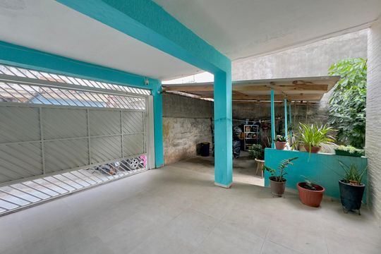 Garagem de casa para alugar com 2 quartos, 125m² em Jardim Las Vegas, Guarulhos