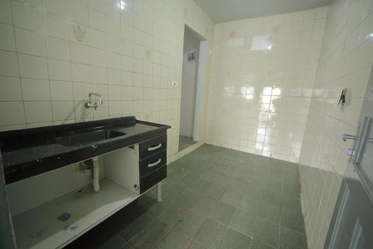 Cozinha  de casa à venda com 1 quarto, 55m² em Jardim Calux, São Bernardo do Campo