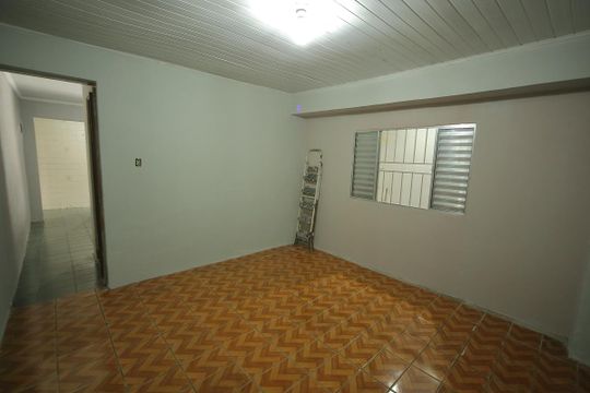 Quarto  de casa à venda com 1 quarto, 55m² em Jardim Calux, São Bernardo do Campo