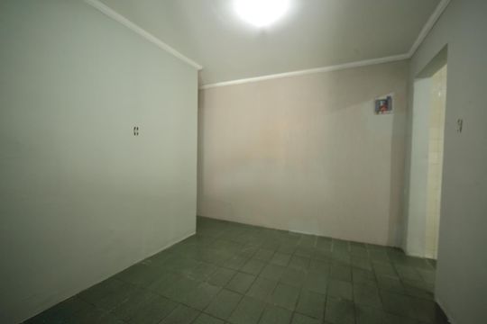 Sala  de casa à venda com 1 quarto, 55m² em Jardim Calux, São Bernardo do Campo