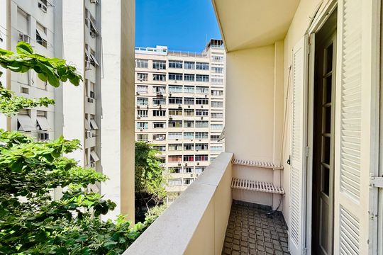 Apartamento à venda com 4 quartos, 180m² em Copacabana, Rio de Janeiro