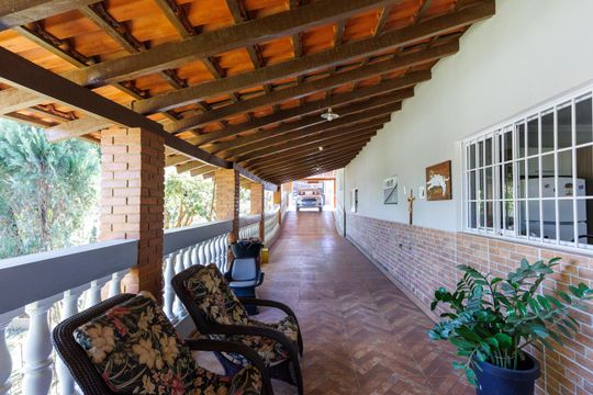Casa para alugar com 3 quartos, 390m² em Altos da Bela Vista, Indaiatuba