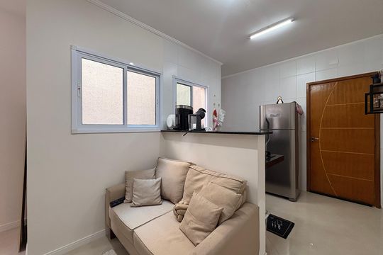 Sala de apartamento à venda com 2 quartos, 74m² em Vila Junqueira, Santo André
