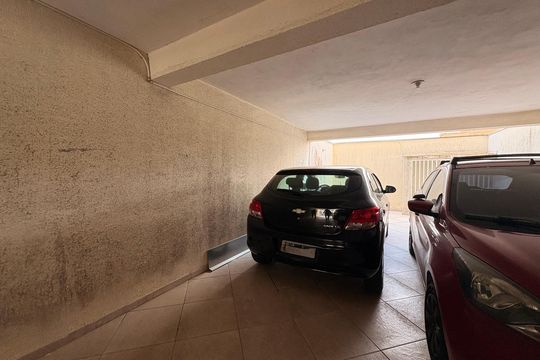 Garagem de apartamento à venda com 2 quartos, 74m² em Vila Junqueira, Santo André