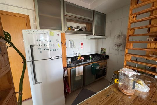 Apartamento à venda com 2 quartos, 48m² em Qn 404, Brasília