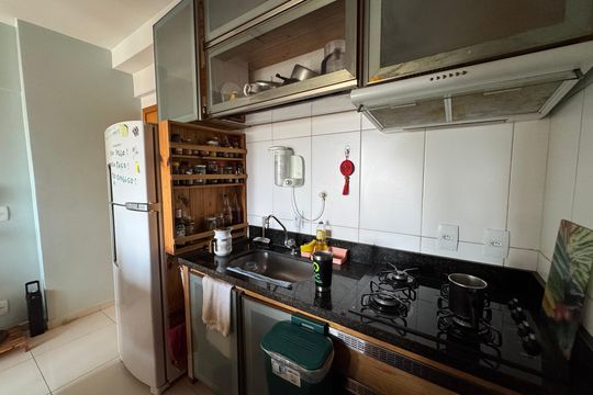 Apartamento à venda com 2 quartos, 48m² em Qn 404, Brasília