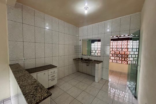 Casa para alugar com 2 quartos, 100m² em Nacional, Contagem