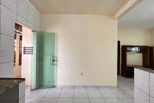 Casa para alugar com 2 quartos, 100m² em Nacional, Contagem