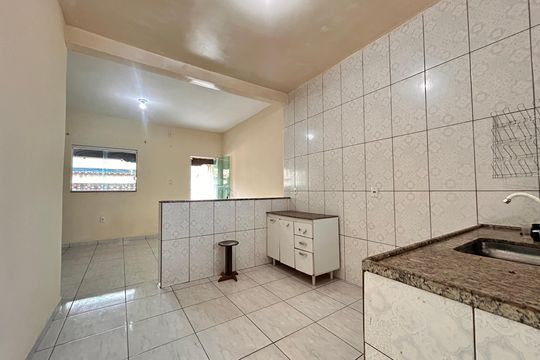 Casa para alugar com 2 quartos, 100m² em Nacional, Contagem