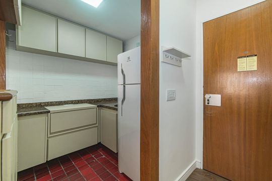Cozinha de apartamento à venda com 1 quarto, 35m² em Cerqueira César, São Paulo