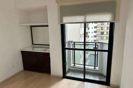 Quarto de apartamento para alugar com 3 quartos, 150m² em Planalto Paulista, São Paulo