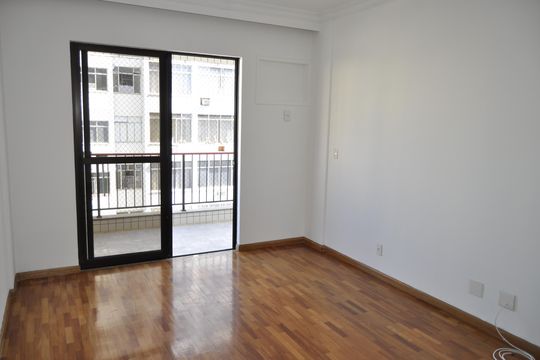 Apartamento para alugar com 2 quartos, 75m² em Todos Os Santos, Rio de Janeiro