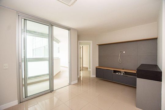 Apartamento à venda com 3 quartos, 124m² em Icaraí, Niterói