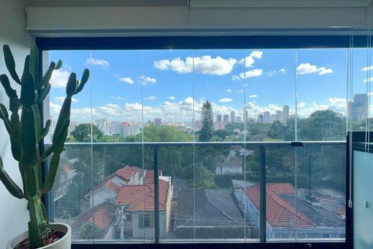 Varanda de apartamento para alugar com 2 quartos, 58m² em Pinheiros, São Paulo