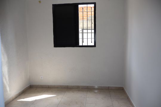 Quarto 1 de apartamento para alugar com 2 quartos, 56m² em Fazenda da Juta, São Paulo