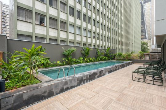 Piscina de kitnet/studio à venda com 1 quarto, 22m² em Jardim Paulista, São Paulo