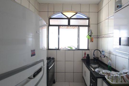 Cozinha de casa para alugar com 3 quartos, 120m² em Europa, Belo Horizonte